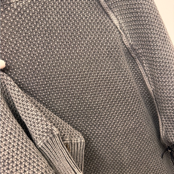 William Rast Textured Knit Gray Sweater - Picture 4 of 5